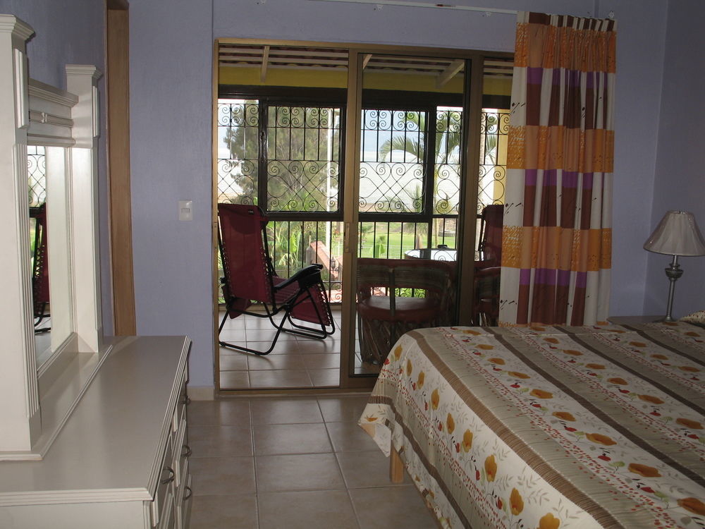 La Puerta Violeta Guesthouse & Spa San Juan Cosalá Extérieur photo